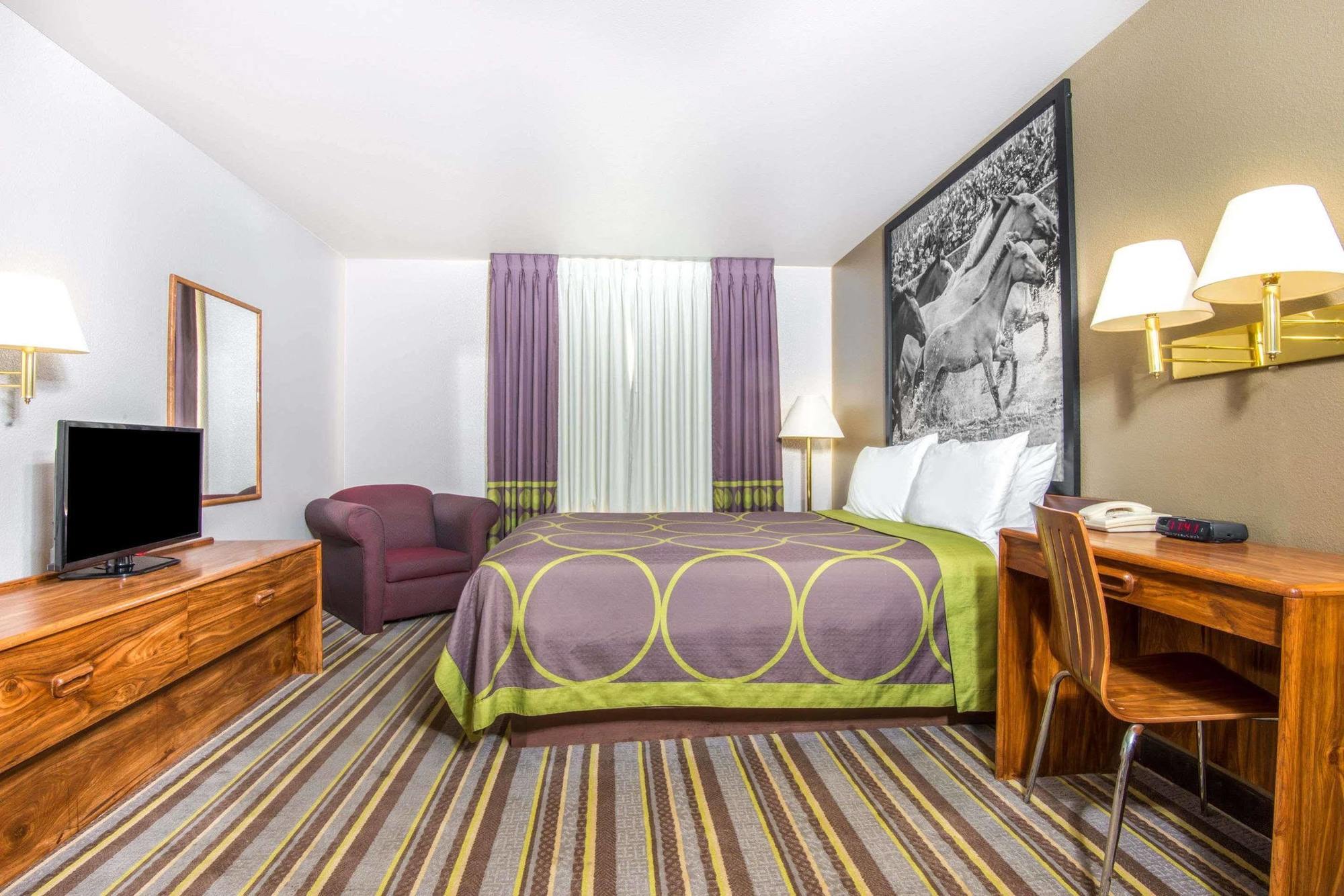 Super 8 by Wyndham Buena Vista Hotel Bagian luar foto
