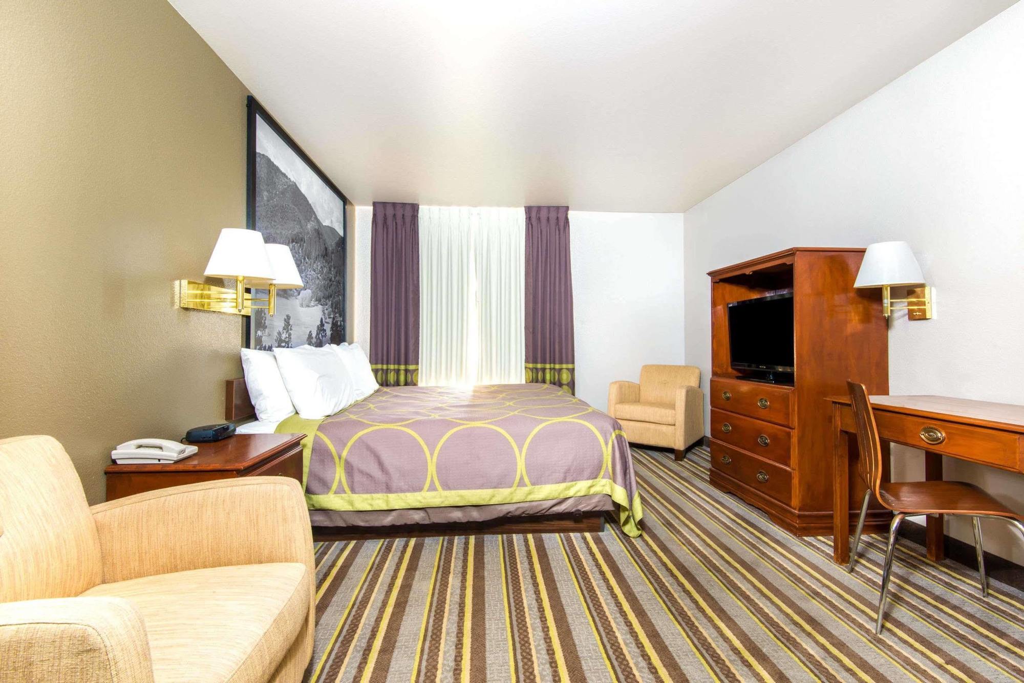 Super 8 by Wyndham Buena Vista Hotel Bagian luar foto
